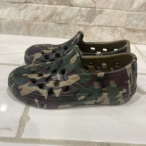 Van’s Toddler Slip-on TRK Camo water shoes